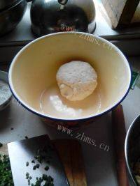 好吃的三鲜水饺做法图解3)