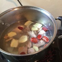 美味的冬瓜排骨汤的做法图解八