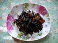 家常菜尖椒炒茄丝做法图解3)
