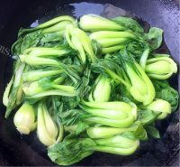 美味的香菇扒菜胆做法图解6)