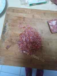 美味糖醋火腿鸡蛋做法图解2)
