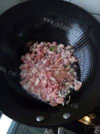 美味鲜蔬炒米饭做法图解3)