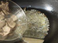家常菜菠菜炒猪肝做法图解7)