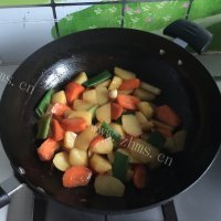 美味的麻辣烤鱼做法图解12)