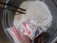 芳香四溢的芝麻脆饼做法图解3)