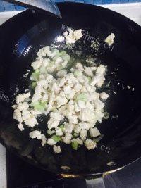 美味的咖喱鸡肉饭做法图解6)