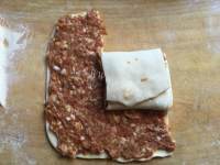 美味营养的千层肉饼做法图解8)