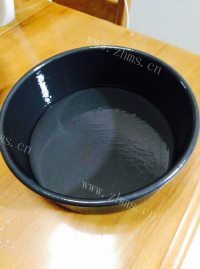 自制酸奶戚风蛋糕做法图解18)
