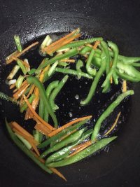美味的虎皮鹌鹑蛋做法图解8)