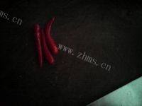 清爽的炝拌黄瓜做法图解7)