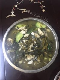 色泽鲜亮的酸菜鱼做法图解8)