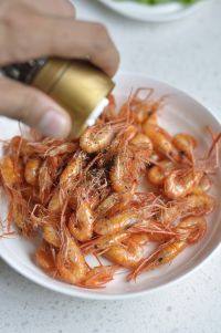 美味的炸河虾