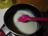 脆皮炸鲜奶做法图解8)