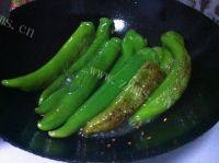 诱人的虎皮尖椒做法图解6)