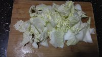 白菜炖豆腐做法图解3)