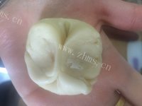 诱人的豆沙菊花酥做法图解14)