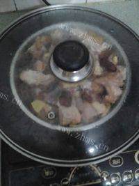 红枣杞子蒸鸡