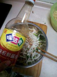 白菜拌海蜇做法图解5)