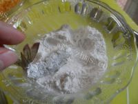美味的黄金炸虾做法图解4)