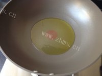 美味的干煸花菜做法图解5)