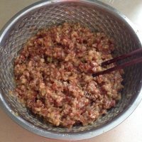 美味牛肉白萝卜大包做法图解7)