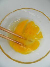 自制焦糖鸡蛋布丁做法图解7)