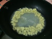 清淡的绿豆粉丝鸡蛋汤做法图解4)