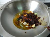 美味的麻辣香水鱼做法图解4)