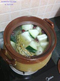 冬瓜薏米煲鸭做法图解7)