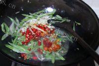 家常菜肉片四季豆做法图解6)