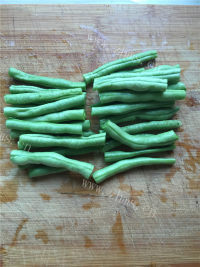 特色美食煎烤豆角做法图解1)