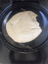 好吃的鸡柳手抓饼做法图解4)