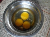 DIY韭菜鸡蛋煎饺做法图解3)
