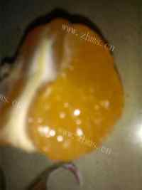好吃不腻的水果酸奶做法图解4)