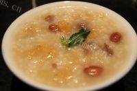 美味早餐柴鱼花生粥