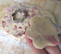 自制玫瑰饼干做法图解11)