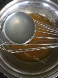 清爽的柠香牛奶蛋饼做法图解5)