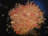 美味的焗蛋炒饭做法图解5)