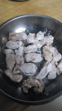 自制香酥鸡米花做法图解5)