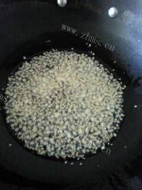 美味的蒜蓉粉丝开边虾做法图解4)