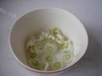 妈妈教我做菠菜鸡蛋汤做法图解2)