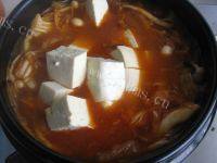家常菜泡菜豆腐汤做法图解10)