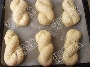 自制扭扭面包做法图解5)