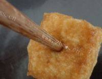 美味的糖醋油豆腐塞肉做法图解3)