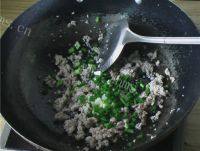 「DIY美食」肉末粉丝做法图解4)