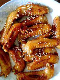 美味的烤鸡翅