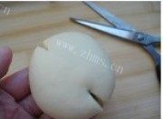 自制花式豆沙包做法图解6)