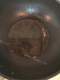 妈妈最爱的干煸豆角做法图解5)