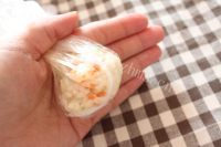好吃的彩蔬虾仁饭团做法图解9)