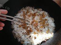家庭版新疆牛肉抓饭做法图解12)